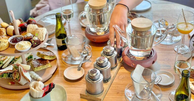 High-tea aanbieding
